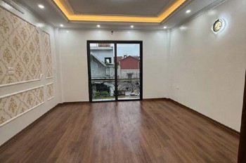 BÁN NHÀ NGUYỄN VĂN CỪ LONG BIÊN,OTO, DÃN XÂY,2 THOÁNG,NỞ HẬU,75M NHỈNH 11 TỶ(TL)