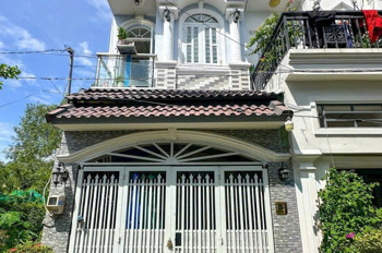 Bán căn nhà Huỳnh Tấn Phát - Hẻm 6M - DT 61M2 - Chỉ Nhỉnh 4 Tỷ