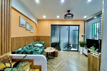 Nhà đẹp Hoàng Diệu – 2 tầng, 2PN, 2 mặt kiệt – ở ngay trung tâm – giá siêu mềm 3.35 tỷ!