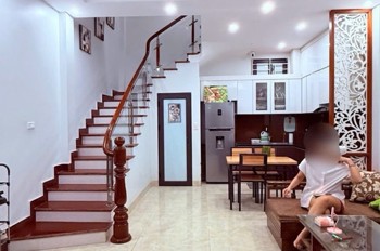 SIÊU PHẨM - GẦN HỒ TÂY - VÀI BƯỚC CHÂN RA PHỐ - KHU VIP  HIẾM NHÀ BÁN _ 30M2 – 5 TẦNG