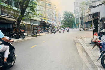 NHÀ ĐẸP TRUNG TÂM Q10 – HÒA HẢO – NGUYỄN TRI PHƯƠNG – 5 TẦNG – GIÁ 8.6 TỶ.








