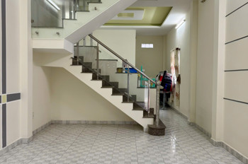 BÁN NHÀ 2 TẦNG 4 X 13,6M  SHR HẺM XE HƠI  LÂM THỊ HỐ, TÂN CHÁNH HIỆP Q12 GIÁCHỈ 3,8 TỶ TL