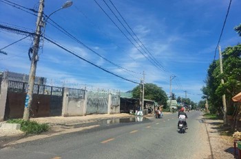 Bán đất mặt tiền 44x65m giá 38 tỷ Đường Bùi Công Trừng