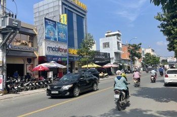 Bán nhà mặt tiền 35x79m giá 115 tỷ ĐƯờng Lê Thị Hà