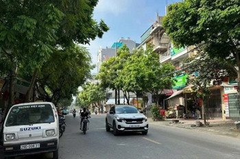 BÁN NHÀ ĐA SỸ - HÀ ĐÔNG - 32M X 5 TẦNG Giá 6.6 tỷ - NHÀ ĐẸP - NGÕ THÔNG