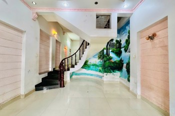 Bán nhà đường 160, Tăng Nhơn Phú A, Q.9, TP HCM. DT 68m2, 2 tầng, 3PN, sổ hồng. Giá 6.1 tỷ. LH: