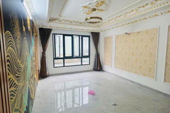 Lô góc mặt tiền kinh doanh nhánh Nguyễn Anh Thủ - cưc kì ngon và hiếm