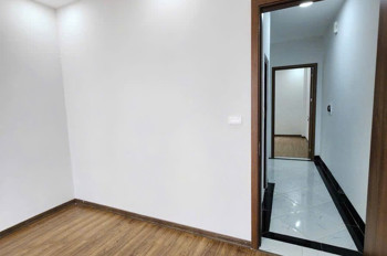 Cần bán gấp nhà Văn Miếu 46m 6 tầng, thang máy, gần ô tô hơn 12 tỷ