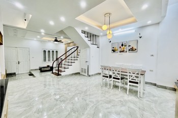 Phân Lô Hoàng Mai  55m  4 Tầng  Mặt Tiền 5,5m