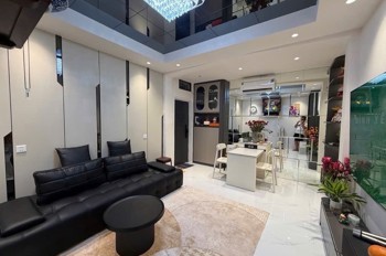 TẬP THỂ CHÙA LÁNG 65M 2 NGỦ 4,86 TỶ,Ô TÔ ĐỖ CHÂN CẦU THANG,NHÀ ĐẸP,FULL NỘI THẤT