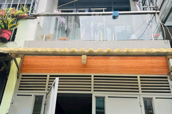 L1551 ⭐️ sát chợ Hạnh Thông Tây, SHR, Vuông, 2 tầng, 3x17m, 4.x tỷ