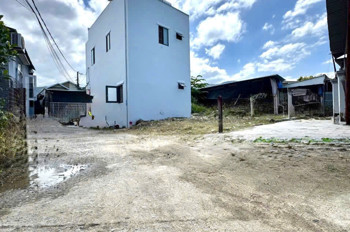 BÁN ĐẤT 2 MẶT HẺM OTO THÔN CƯ THẠNH XÃ SUỐI HIỆP
- Diện tích 60m2 full ONT
- Ngang 5.81m. Hướng