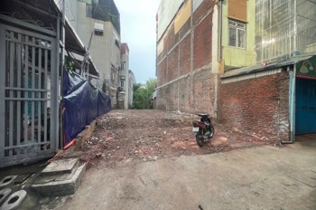 Chỉ 85tr/m Bán đất Việt Hưng mới, Ngô Gia Tự, vuông đẹp, oto đỗ cổng. LH 0936123469