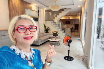 BÁN NHÀ 4 TẦNG Đ.LÊ THỊ RIÊNG, QUẬN 1 - NGANG HIẾM 6M*18M - THIẾT KẾ PHONG CÁCH CHÂU ÂU SANG CHẢNH