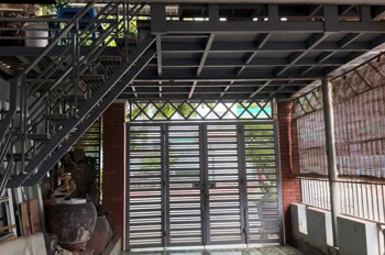 Căn nhà 1 trệt 2 lầu góc 2 MT số 248 Nguyễn Hữu Cảnh - P. Rạch Dừa
Dt : 121 m2 ( 5 x 24) Diện tích