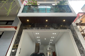 SIÊU PHẨM PHÂN LÔ HÀNG KHÔNG – GARA Ô TÔ 7 CHỖ – THANG MÁY – KD VĂN PHÒNG – FULL NỘI THẤT