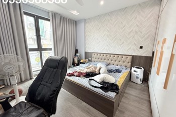 Bán nhà bạch mai 4 tầng trung tâm Hà Nội đầy đủ tiện ích ô tô cửa