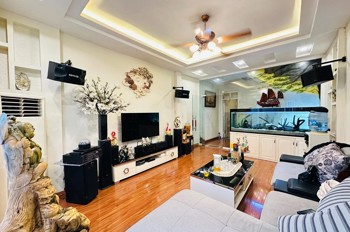 Bán Nhà Trường Chinh 53m2. 5 tầng. mặt tiền 4.3m. giá 14.7 Tỷ Đống Đa Hà Nội