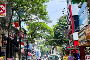 Bán nhà Mỗ Lao Hà Đông 48 m5  tầng mt 4,2 m ô tô qua cửa nhà đẹp giá 11 tỷ hơn