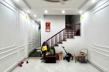 BÁN NHÀ THƯỢNG THANH LONG BIÊN,OTO ĐỖ CỬA,DÂN XÂY,GẦN CHỢ,TRƯỜNG HỌC, 46M