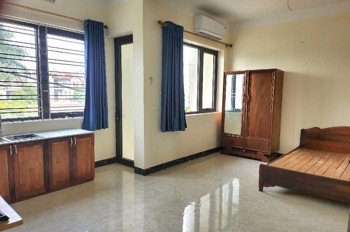 BÁN NHÀ LA NỘI - XÂY CHẮC CHẮN - Ô TÔ TẢI TRÁNH NHAU - KINH DOANH SẦM UẤT - HÀNG XÓM KĐT - GẦN TRƯỜN