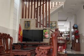 Nhà vị trí siêu đẹp Tăng Nhơn Phú,Phước Long B,  Kết cấu 3 tầng  Thiết kế: sân vườn, gara ô tô 2