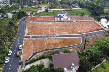 BÁN ĐẤT TẶNG BIỆT THỰ VIEW HỒ – TRUNG TÂM-  LA GIÁN - XÃ HÒA LẠC -  HUYỆN THẠCH THẤT- HÀ NỘI