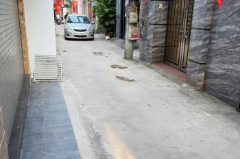 bán nhà lô góc Hoàng Như Tiếp, gần bệnh viện Tâm Anh, 7 tầng thang máy, ngõ thông, ôtô vào nhà