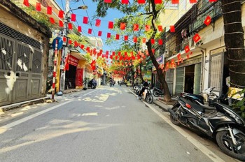 Nhà Phố Hoàng Đạo Thành-50m*4 tầng*4mMT- Ngõ Ôtô tránh- Nhỉnh 16 tỷ