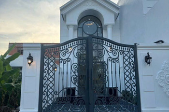 BÁN NHÀ MỚI MẪU TÂN CỔ ĐIỂN – ĐƯỜNG NGÔ SĨ LIÊN, PHƯỜNG AN HOÀ, TP. RẠCH GIÁ, KIÊN GIANG