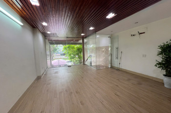 cho thuê nhà đường 30 tháng 4 đà nẵng mặt tiền nguyên căn chính chủ dt 165 m2