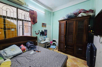 HÀNG HIẾM - NHÀ DÂN XÂY -  VỊ TRÍ ĐẸP - CĂN GÓC - 2 NGỦ - GẦN PHỐ- Phố 8/3, 18m x 4 tầng. Mặt tiền