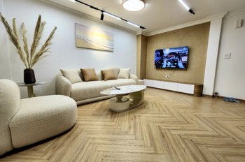 Bạch Mai – 45m – 5 Tầng – Nhà Mới Đẹp Long Lanh