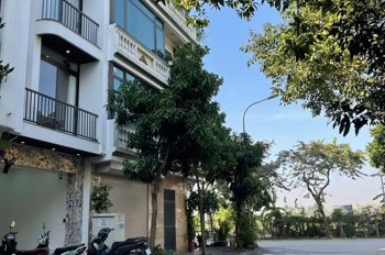 NHÀ MỚI MẶT PHỐ Nguyễn Thời Trung 50m2 X 6 Tầng17.3 tỷ Long Biên Hà Nội