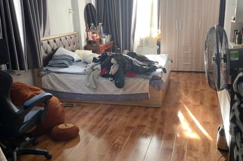 Nhà đường 8m oto qua lại Hưng Phú P9Q8