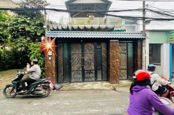 Bán nhà đường Số 2, Tăng Nhơn Phú B, Q9, TP HCM. DT 124m2, 2PN, SH, giá 9.1 tỷ