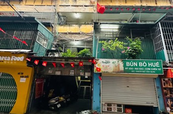 Bán Căn Tập Thể Tây Sơn 42/56m2. tầng 5. giá 4.35 Tỷ Đống Đa Hà