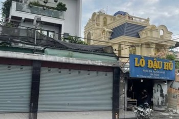 Bán nhằ mặt tiền 3 tầng 10x20m giá 14,8 tỷ Đường Tân Xuân