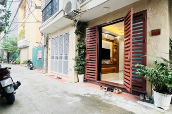 🏡 BÁN NHÀ NGỌC THỤY – NGÕ 264 – Ô TÔ 7 CHỖ VÀO NHÀ