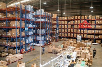 Cho thuê Kho logistic với khuôn viên rộng thu hút nhiều DN FDI, trang bị PC tự động