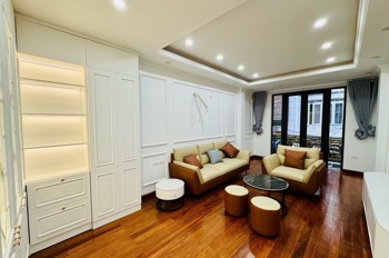 BÁN NHÀ HỒNG TIẾN LONG BIÊN,OTO,THANG MÁY,FULL NỘI THẤT,45M NHỈNH 10 TỶ