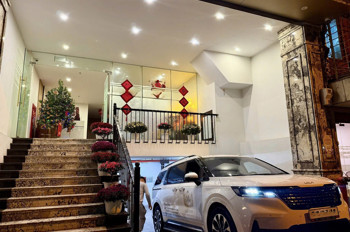 Bán tòa nhà phố Thành Thái, Dịch Vọng, Cầu Giấy DT160m, 8T thang máy, MT9m, dòng tiền 160tr/th