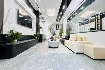 BÁN NHÀ KHƯƠNG TRUNG 35M 5 TẦNG 8.95 TỶ - NGÕ THÔNG - 10M RA Ô TÔ, FULL NỘI THẤT