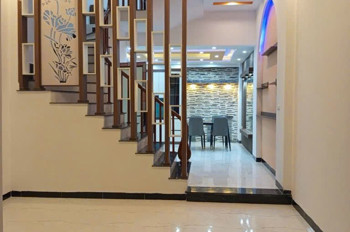 BÁN NHÀ  ĐẠI ÁNG -NGỌC HỒI -HÀ NỘI  45 M2 ,ÔTÔ ĐỖ CỔNG -NHÀ MỚI TINH THƠM PHỨC  5Tỷ89