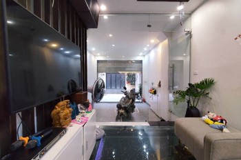 Bán nhà phố Thái Hà_mặt ngõ ô tô tránh_kinh doanh ngày đêm_vuông vắn_giá chào 30 tỷ