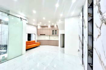 Bán Nhà Lô Góc 3 Mặt Thoáng Phố Lương Khánh Thiện – Nhà 5 Tầng, Đang Cho Thuê Spa 25 Triệu/Tháng