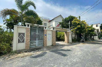 Bán Biệt Thự 1 trệt 1 lầu 1 tum. 
Liền kề KDC Phúc Hiếu . Hiệp Hoà. Tp Biên Hoà-0909808615