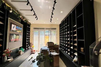 🌆 MẶT PHỐ ĐƯỜNG LÁNG – Ô TÔ TRÁNH/DỪNG ĐỖ
KINH DOANH ĐA NGÀNH – SỔ ĐỎ HOA HẬU – VIEW THOÁNG VĨNH