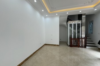 BÁN NHÀ LÊ TRỌNG TẤN - Ô TÔ ĐỖ CỬA - VÀI BƯỚC Ô TÔ TRÁNH - 5 TẦNG XÂY MỚI -  LÔ GÓC - THANG MÁY - Ở