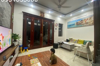 Bán nhà Phúc Lợi – 31m² · 5 tầng · Giá 6.19 tỷ · Long Biên